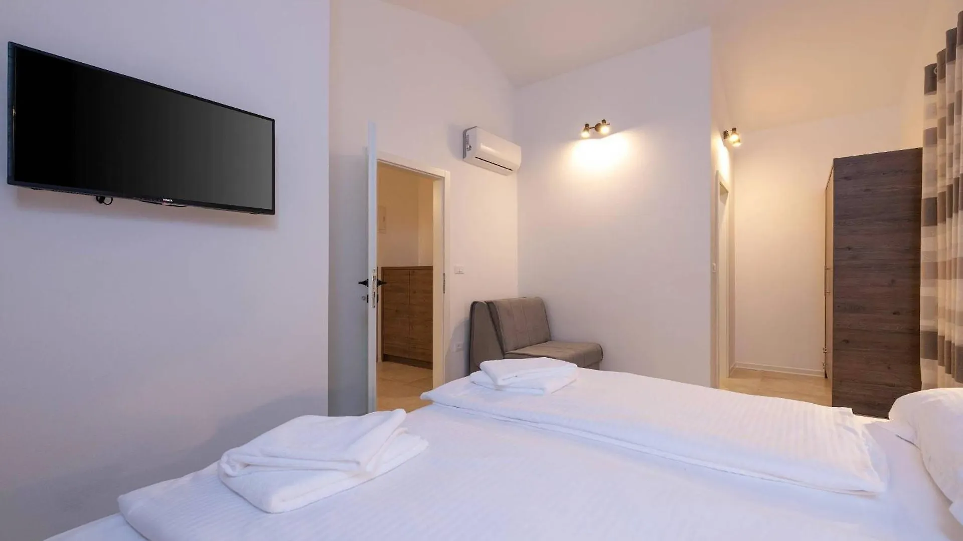 Ferienhaus Luca Porec Holiday home